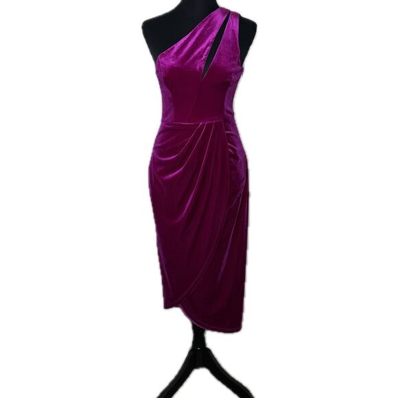 Lulus Impressive Essence Magenta Velvet One-Shoulder Cutout Midi Dress Small - Picture 4 of 16